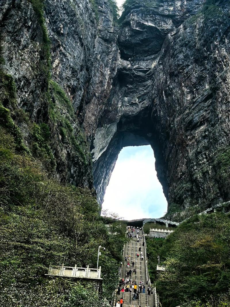 单人小包团2日天门山案例配图